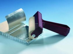 Tappi in silicone  Diam. inferiore 25,0 mm Diam. superiore 28,5 mm Altezza 28,0 mm