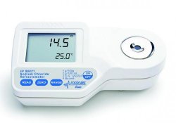 Rifrattometro digitale per misura del Cloro HI 96821 Tipo HI 96821 Range di misura 0,0 - 28,0 g/100 g 0,0 - 34,0 g/100 ml 1,00