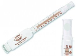 Tappi di gomma rossa con 1 foro  Diam. inferiore 53,0 mm Diam. superiore 59,5 mm Altezza 45,5 mm Foro 5 mm