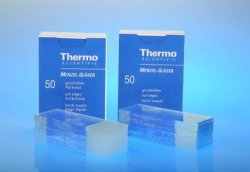 Vetrini portaoggetto  bianco extra Finitura bordi Molato 45° Tipo si banda sabbiata