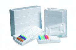 Scatole criogeniche da 50 e 100 pozzetti, EPS  Numero pozzetti 50 Dimensioni (L x P x H) 210 x 100 x 71 mm