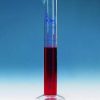 Cilindro graduato classe A, PMP, con becco  Capacità 100 ml Grad. 1 ml Tolleranza  A 0,5 ± ml Altezza 250 mm