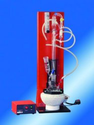 Apparecchiatura per la determinazione dei cianuri  Tipo KCM 1 Sistema compatto per digestione e separazione