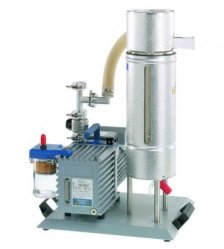 Unità chimica di pompaggio Tipo PC 3 con RZ 6 Pompa RZ 6 Modello Portata (50/60 Hz) 95 / 113,33 L / min Vuoto finale (ass.) 0