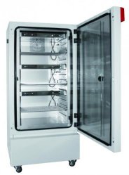 Camere climatiche con illuminazione, serie KBW, KBWF  Tipo KBW 400 Volume interno 400 litri Dim.  interne (L x P x H) 650 x 485