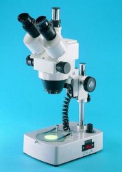 Stereomicroscopio a focale variabile binoculare STZ3500