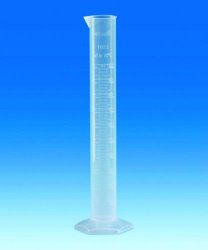 Cilindri graduati, PP, classe B, graduazioni stampate, forma alta  Capacità 10 ml Grad. 0,20 ml Altezza 145 mm Tolleranza 0,2 ±