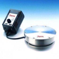 Agitatori per grossi volumi Cimarec Mobil 10 e Mobil 25  Tipo Mobil 10 Velocità di rotazione - rpm Volume di  agitazione 100 -